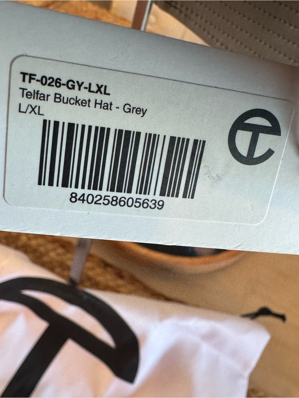 NWT Authentic Telfar UNISEX Bucket Hat - Grey (L/XL) With Dust Bag - Picture 4 of 9